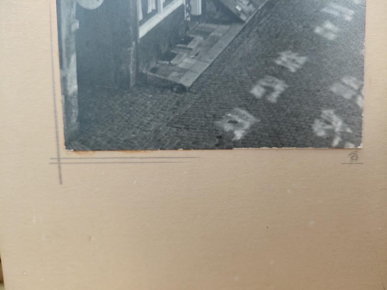 Mooie oude foto van de Lange Jan Middelburg op karton. Met insinge