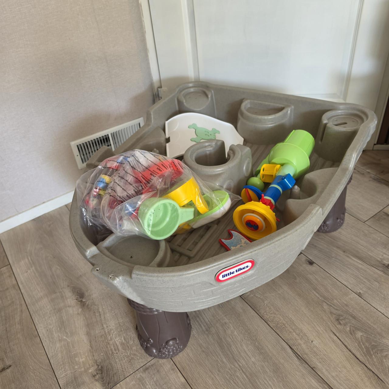 Nieuwe little tikes watertafel