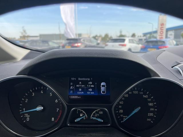 Ford C-max 1.0 ecoboost 125pk titanium , trekhaak , voorruitverwarming