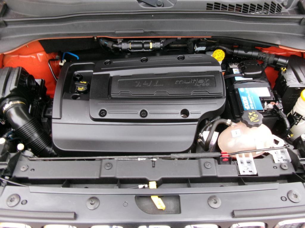 Jeep Renegade 1.4 multiair limited opening-edition tr.haak