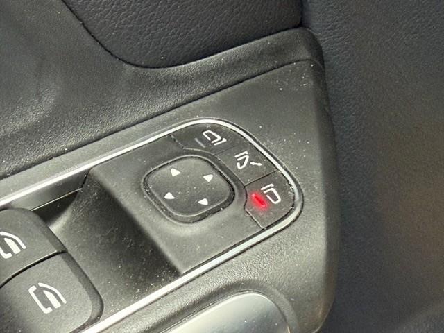 Mercedes-Benz 200-klasse glb premium i panorama dak i widescreen i stoelver