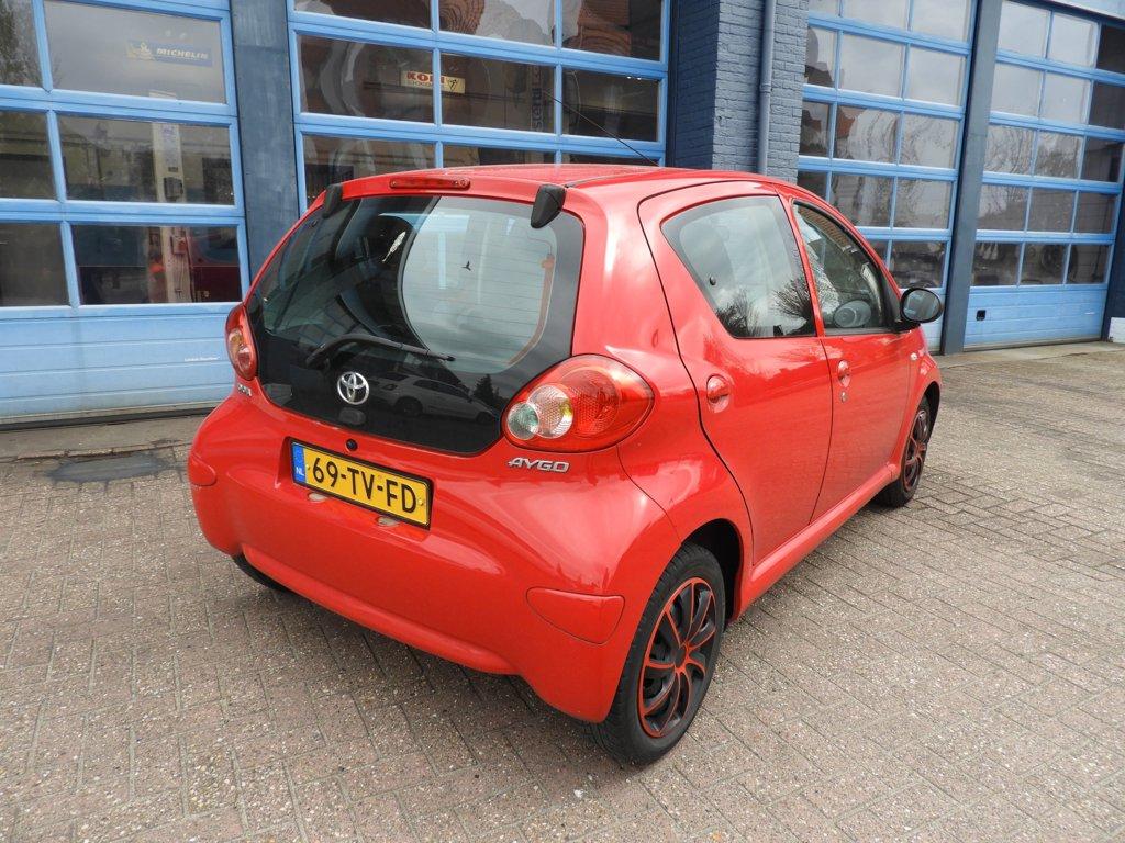 Toyota Aygo 1.0-12v export!