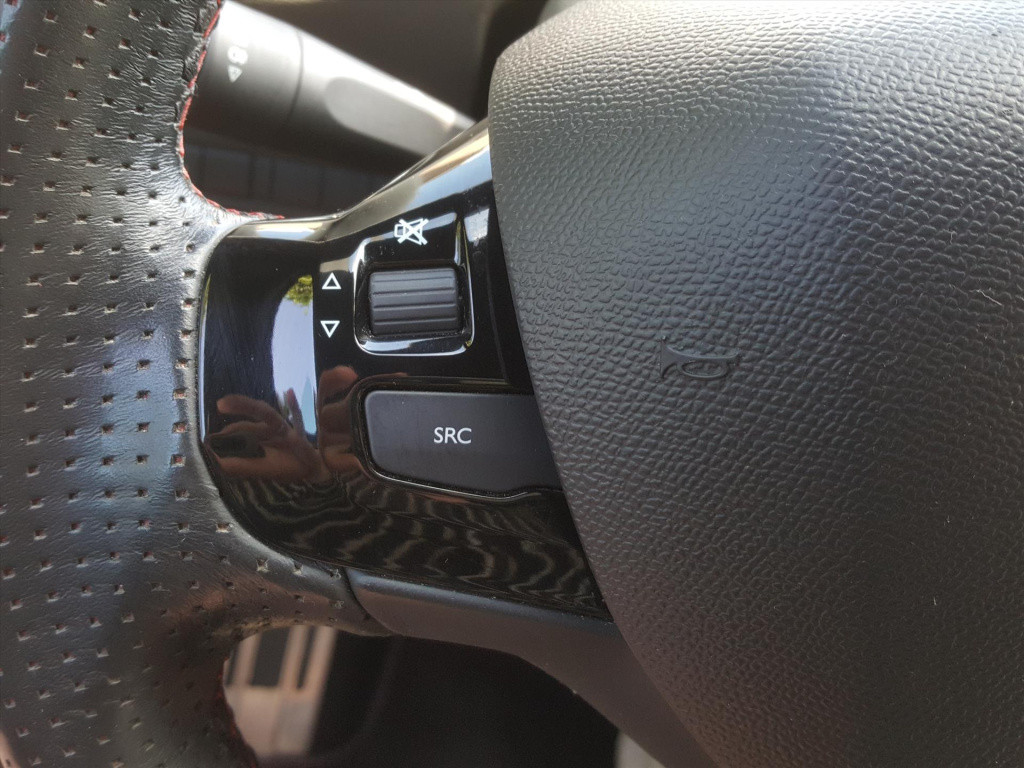 Peugeot 308 gt 1.6 turbo-205pk navigatie | full-led | alcantara | trekhaak 