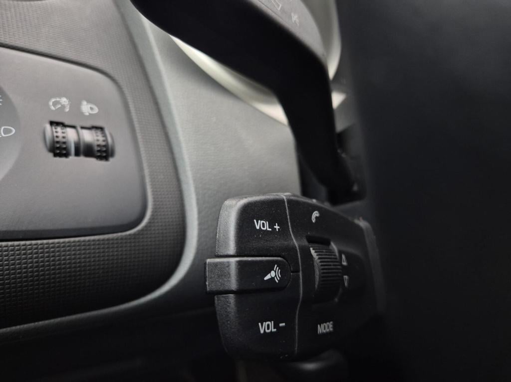 Seat Ibiza 1.2 tsi copa / 5- deurs / airco / cruisecontrol / stoelverwarmin