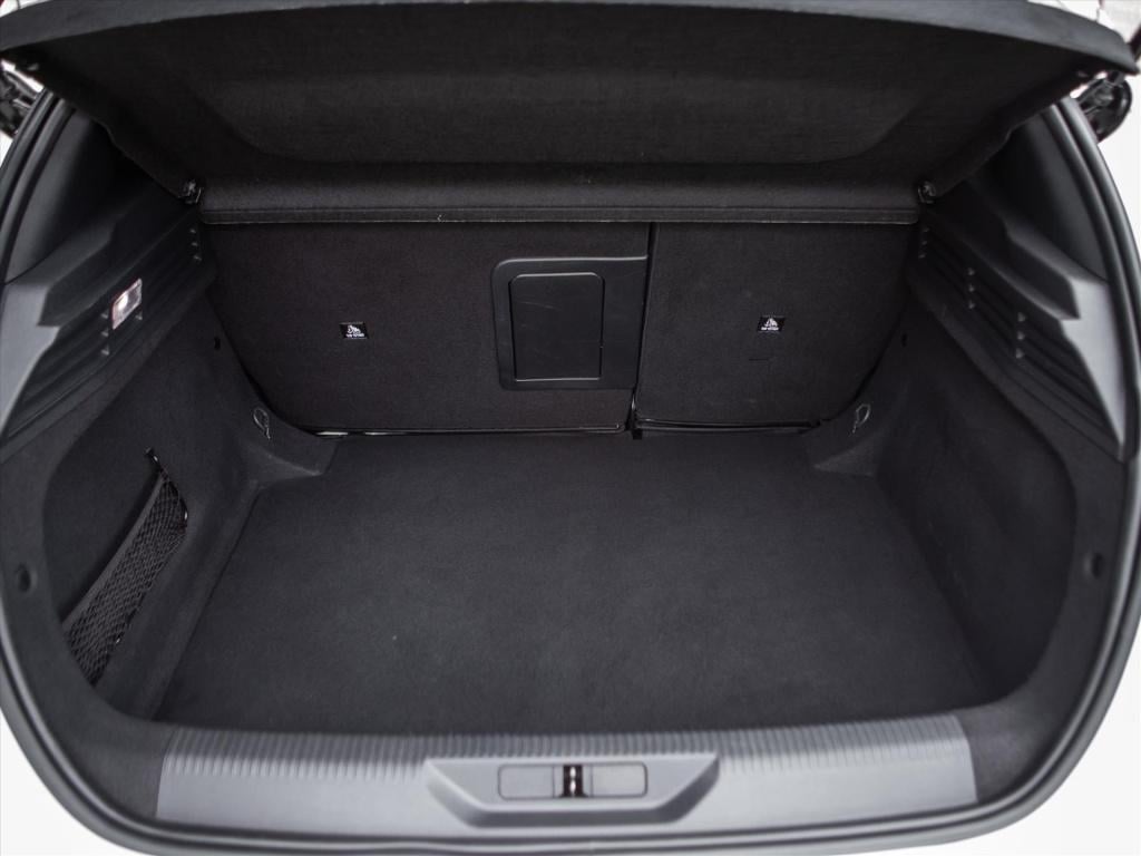 Peugeot 308 1.2 puretech 130pk gt automaat | panoramadak | acc | camera 360