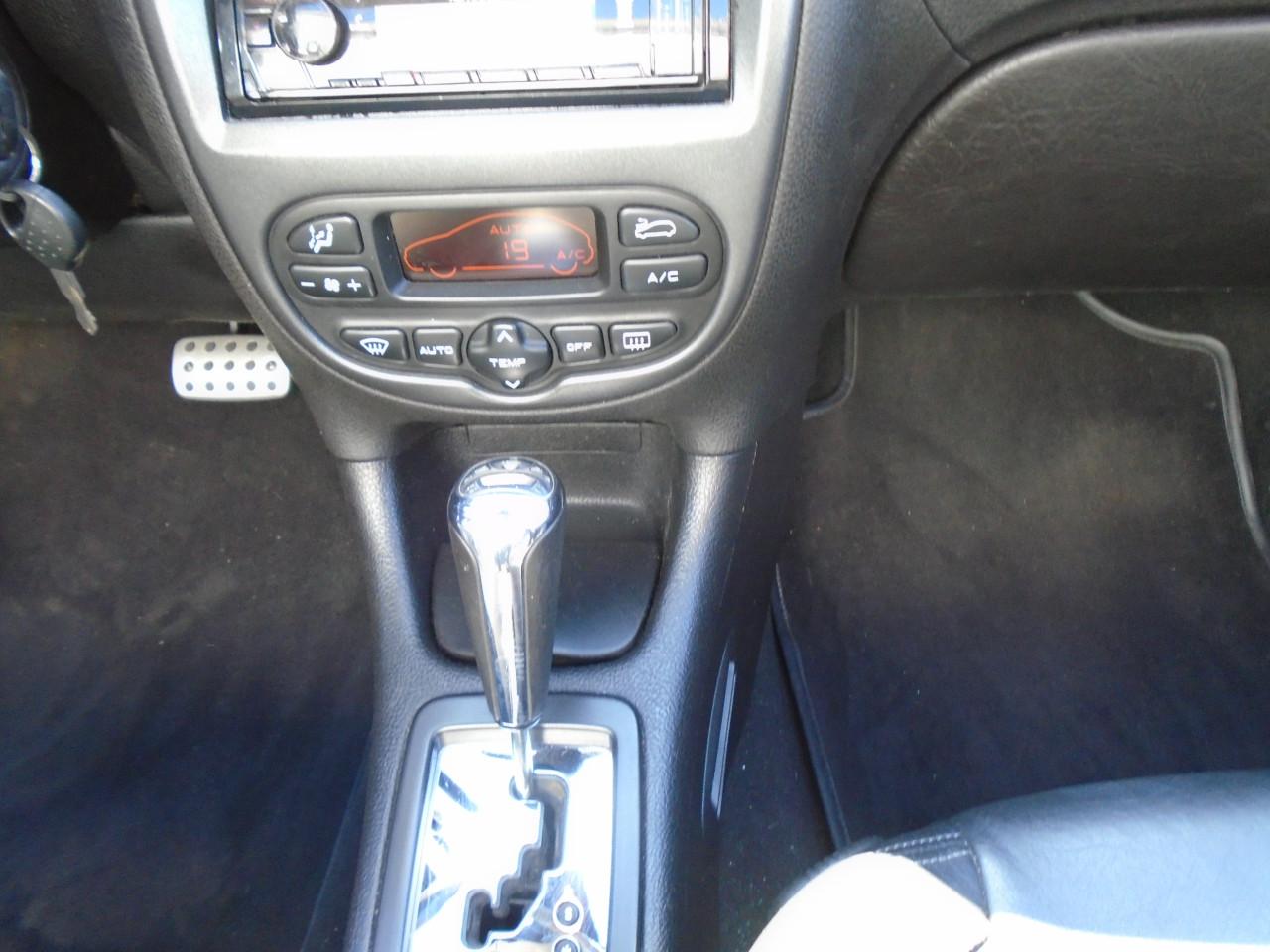 Peugeot 206 CC  LEER/ AIRCO/ AUTOMAAT