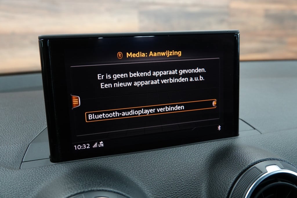 Audi Q2 1.0 tfsi | led | pdc | carplay |