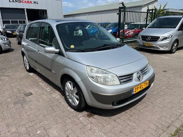 Renault Scenic 2.0-16v privilège luxe automaat