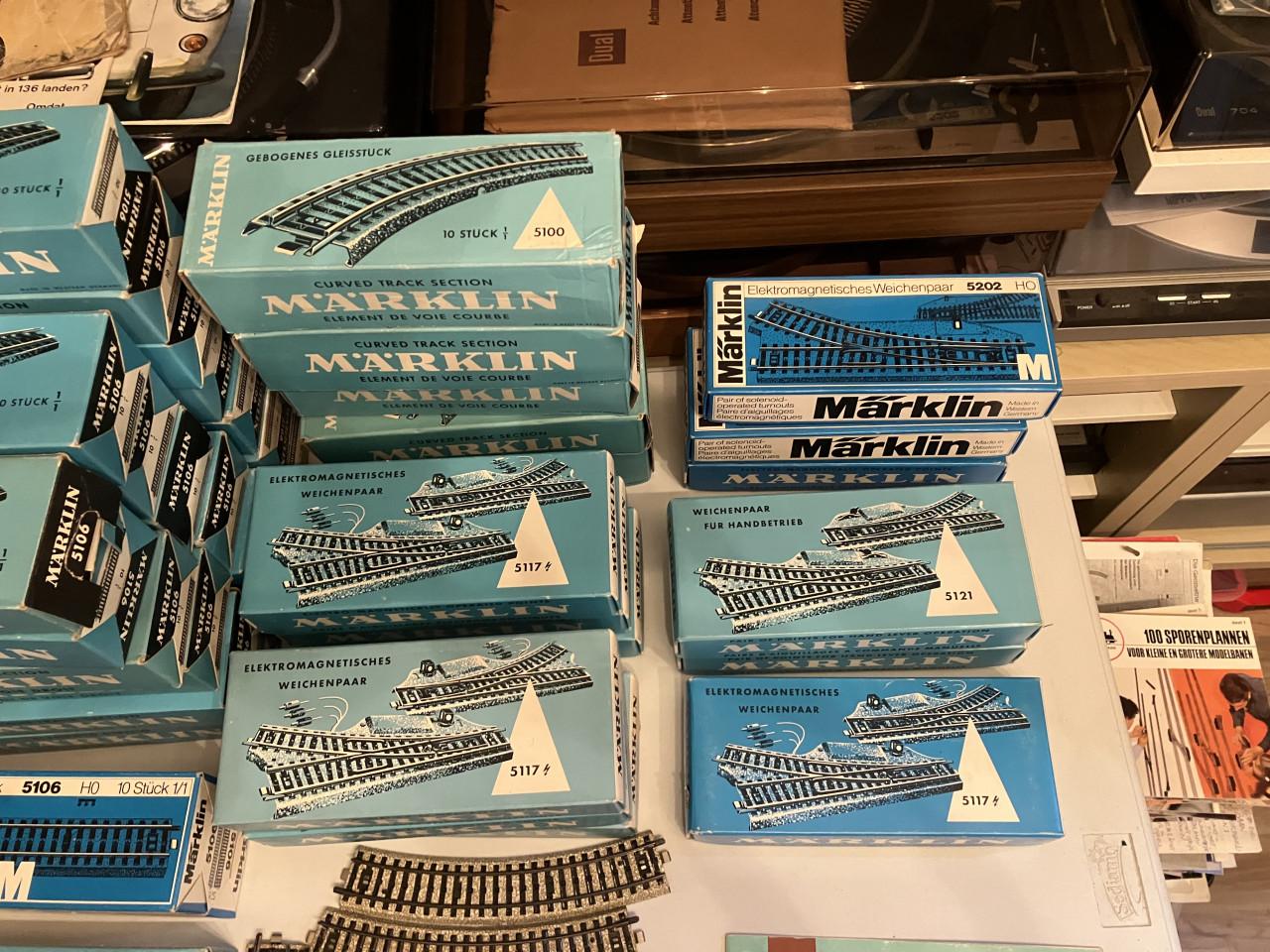 Märklin HO spoor wissels overgang seinen trafos