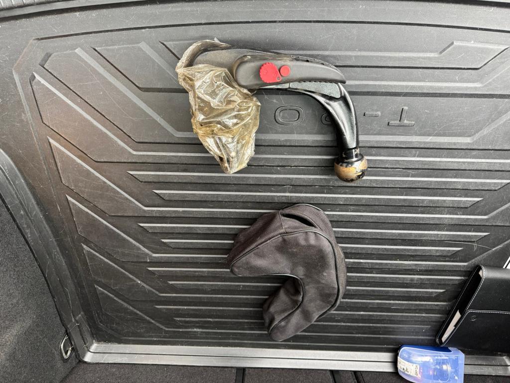 Volkswagen T-roc 1.5 tsi style business automaat , afneembare trekhaak , ap