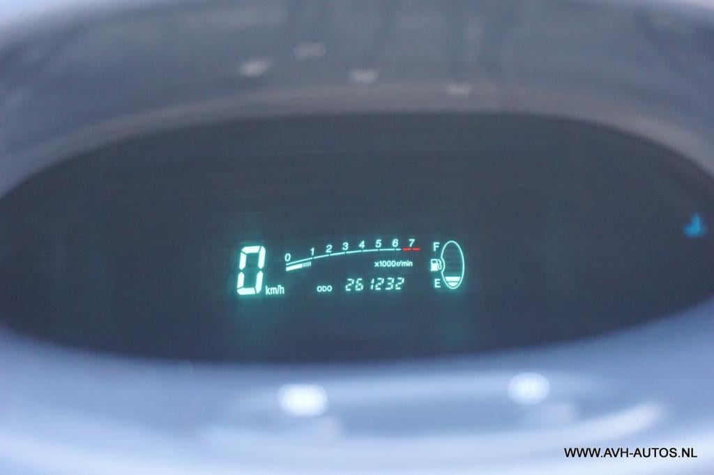 Toyota Yaris 1.0-16v vvt-i yorin