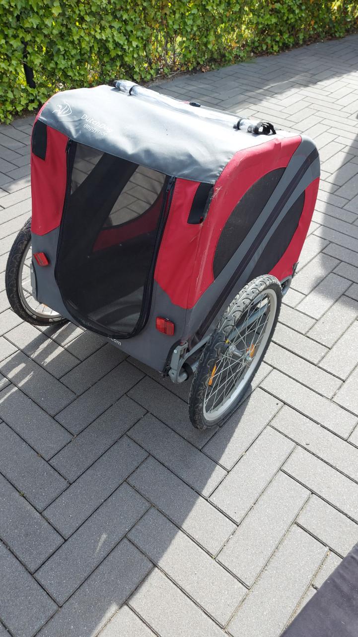 Hondenfietskar doggy ride