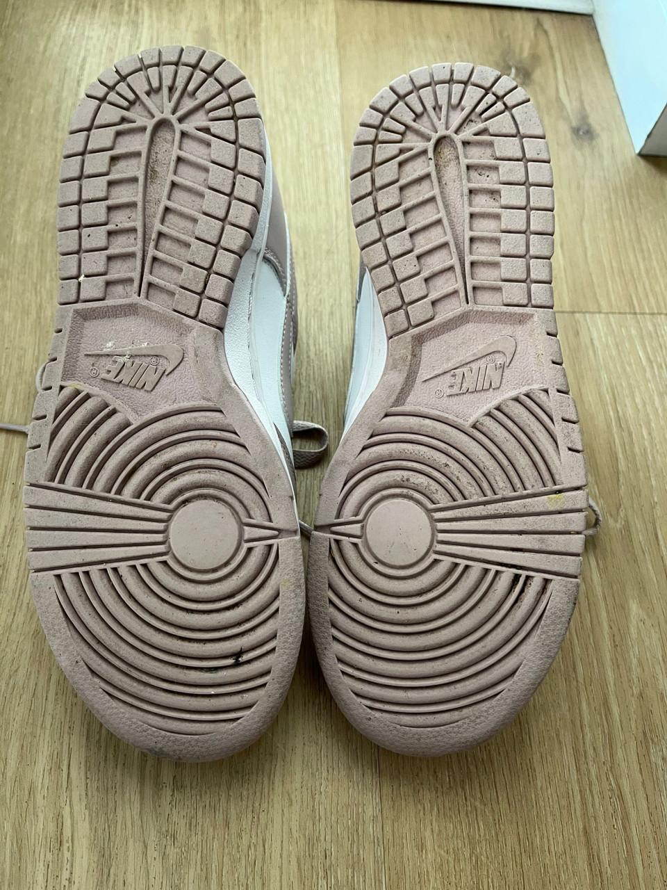 Nike low dunks, maat 38,5
