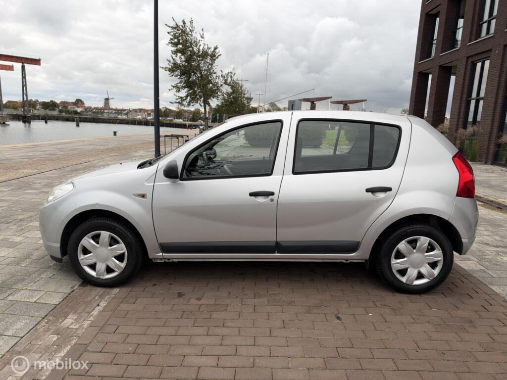 Dacia Sandero 1.2 Airco km35.126Nap 5Deurs Lauréate BJ2009