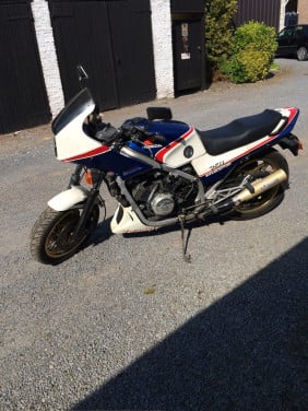 Honda VF750F