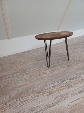 Oud houten tafel i.z.g.s.