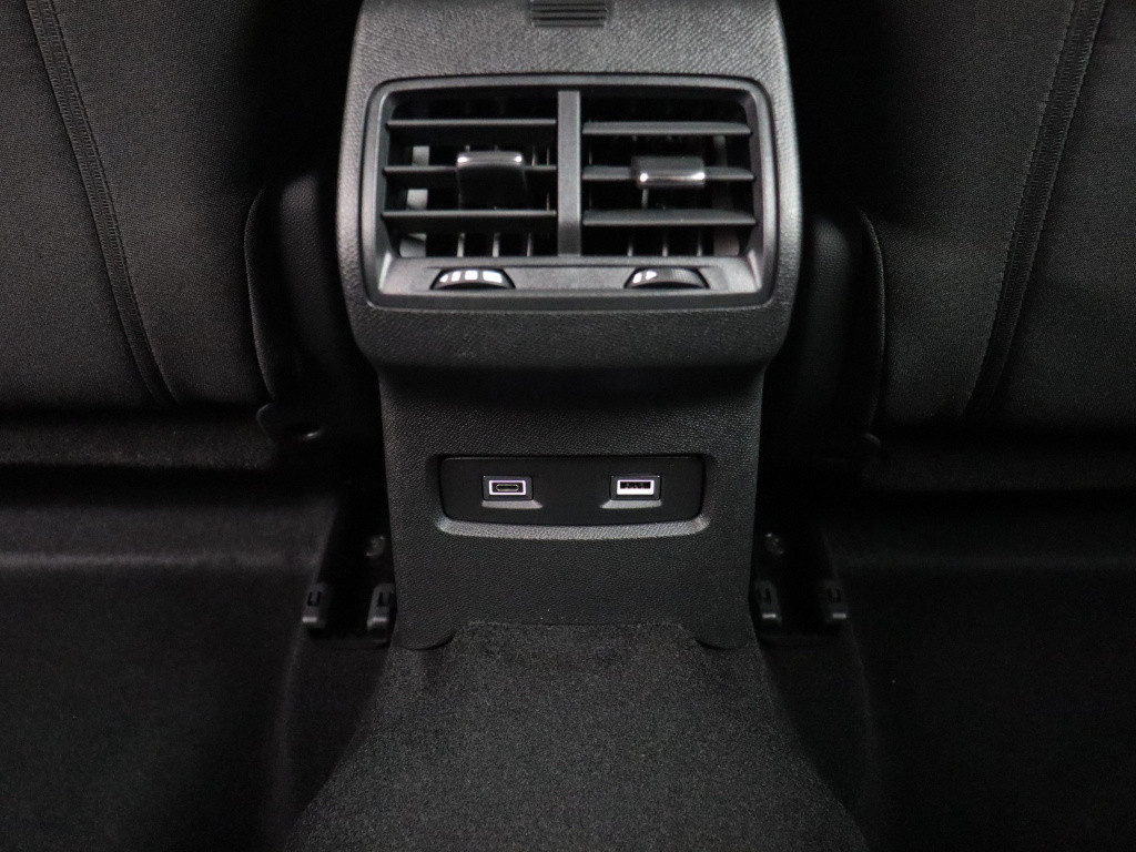 Citroen Ë-c4 you 50 kwh | rijklaar | apple carplay | achteruitrijcamera |