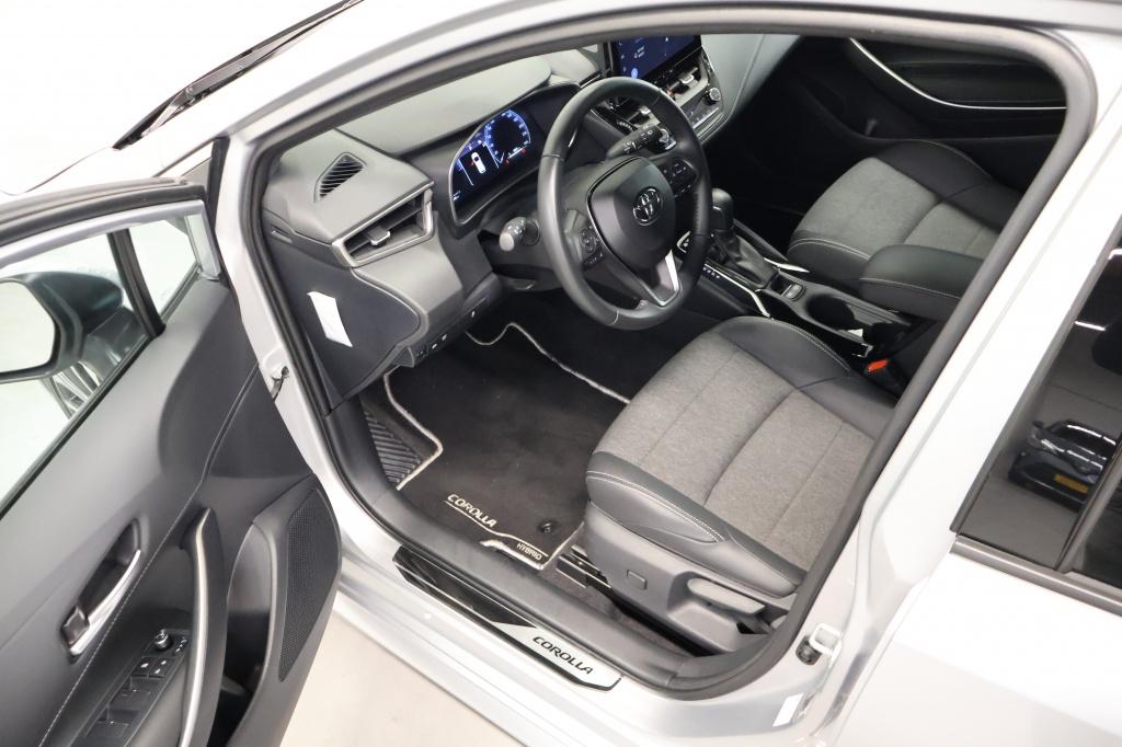 Toyota Corolla Touring Sports hybrid 140 dynamic