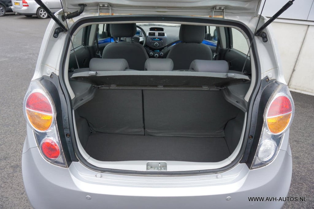 Chevrolet Spark 1.2 16v lt