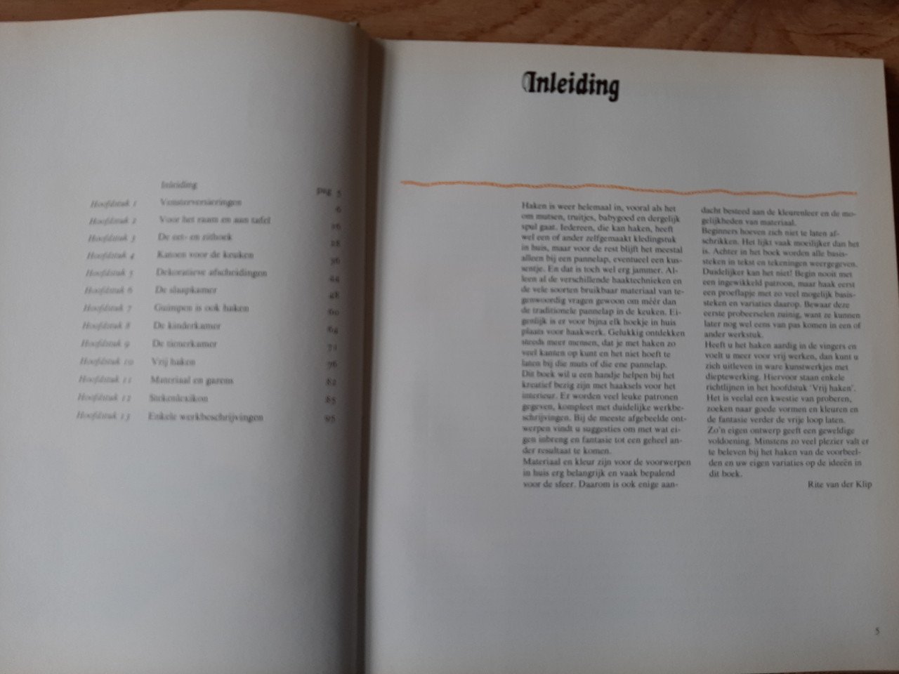 Vier boeken over haken, incl. haakpatronen