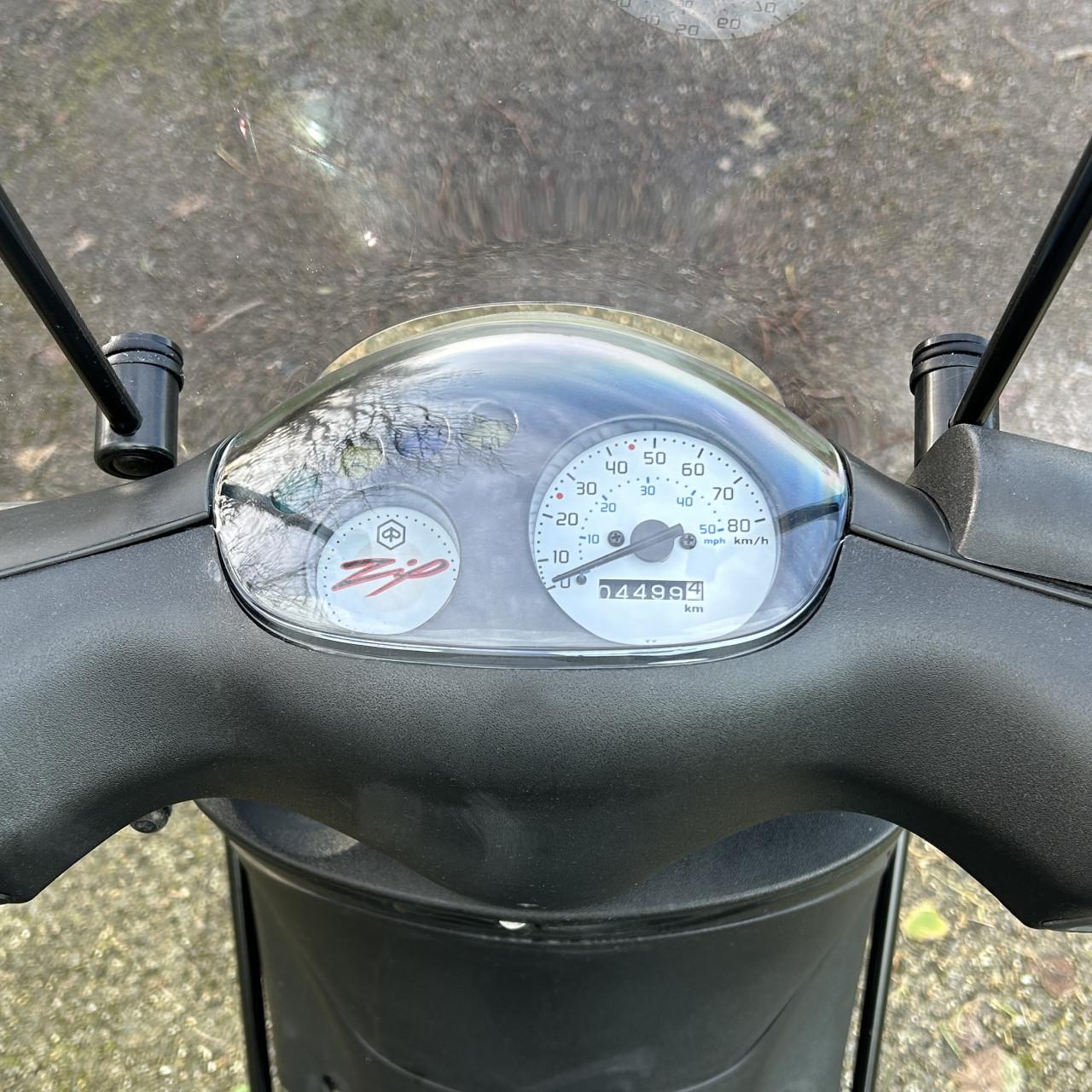 Piaggio Zip S Titanio Scooter 2022 - 4500km