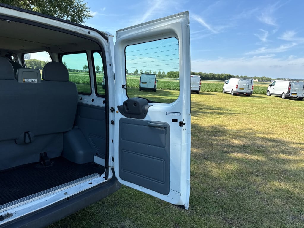 Ford Transit kombi 300s 2.2 tdci shd