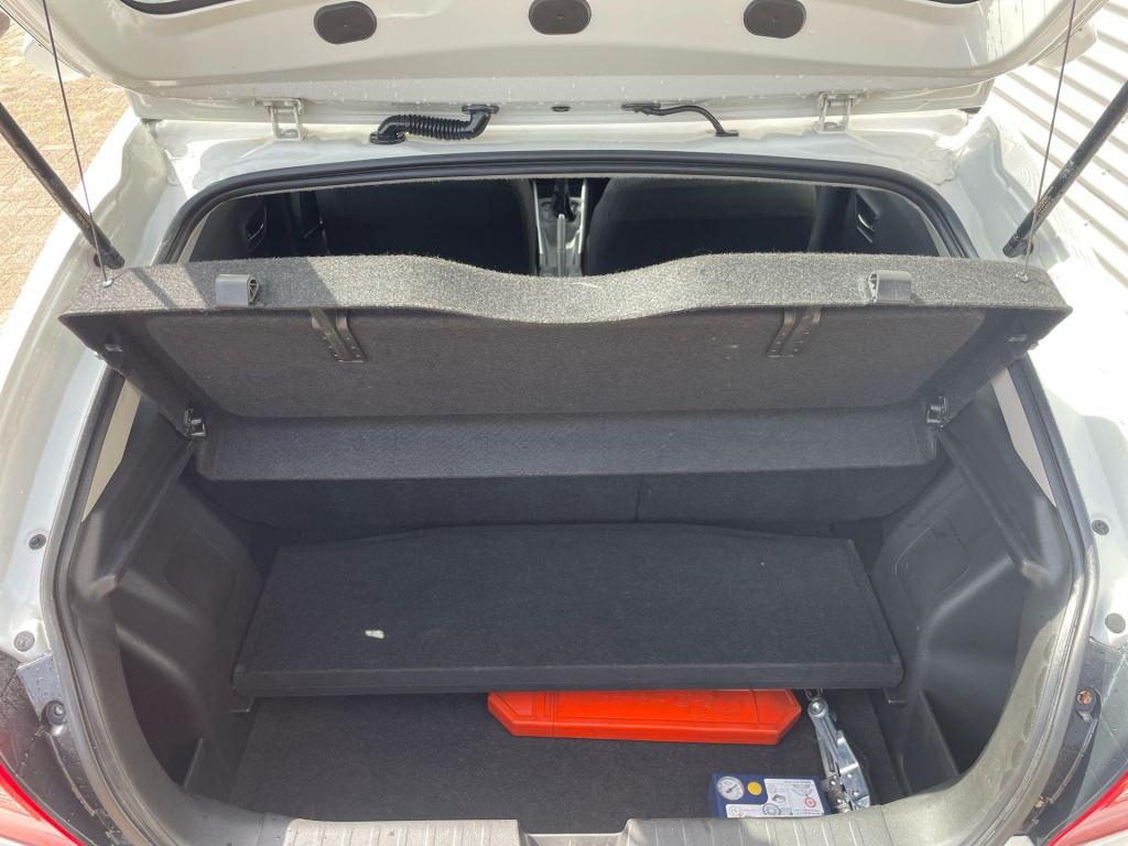Suzuki Baleno 1.2 exclusive