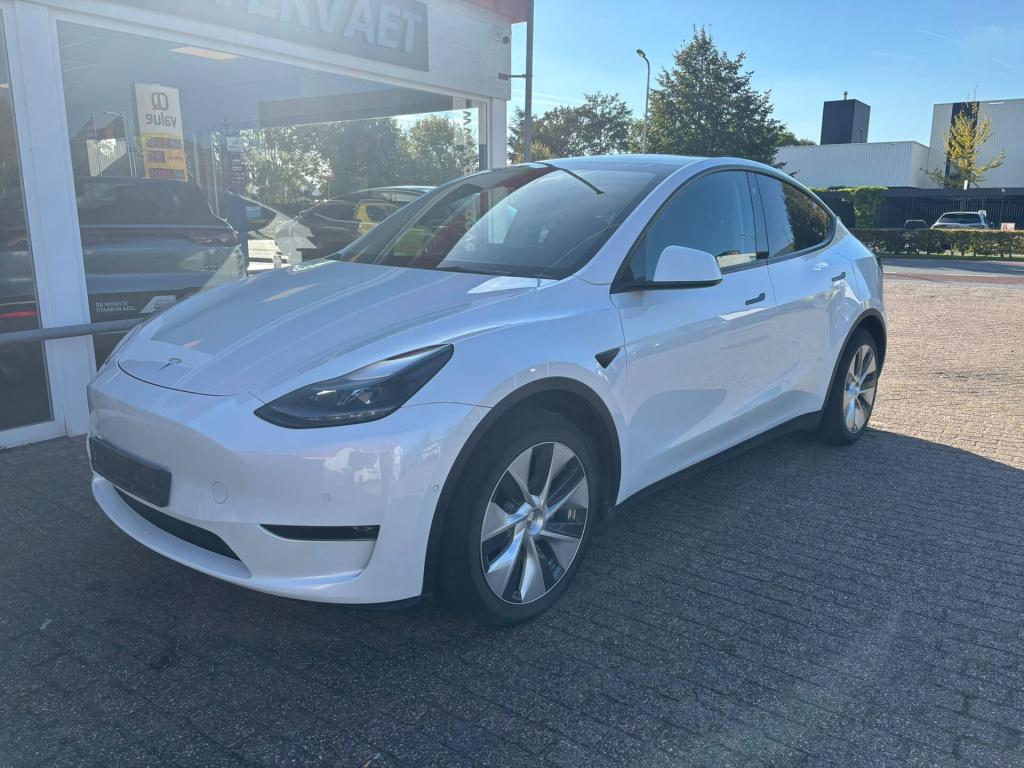 Tesla Model Y long range awd 75 kwh
