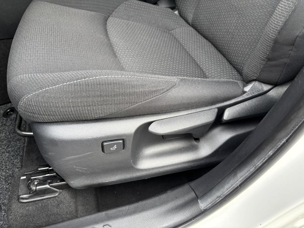 Toyota C-hr 1.8 hybrid dynamic