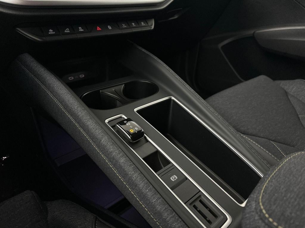 Skoda Elroq business edition elektromotor 210 kw / 286 pk suv