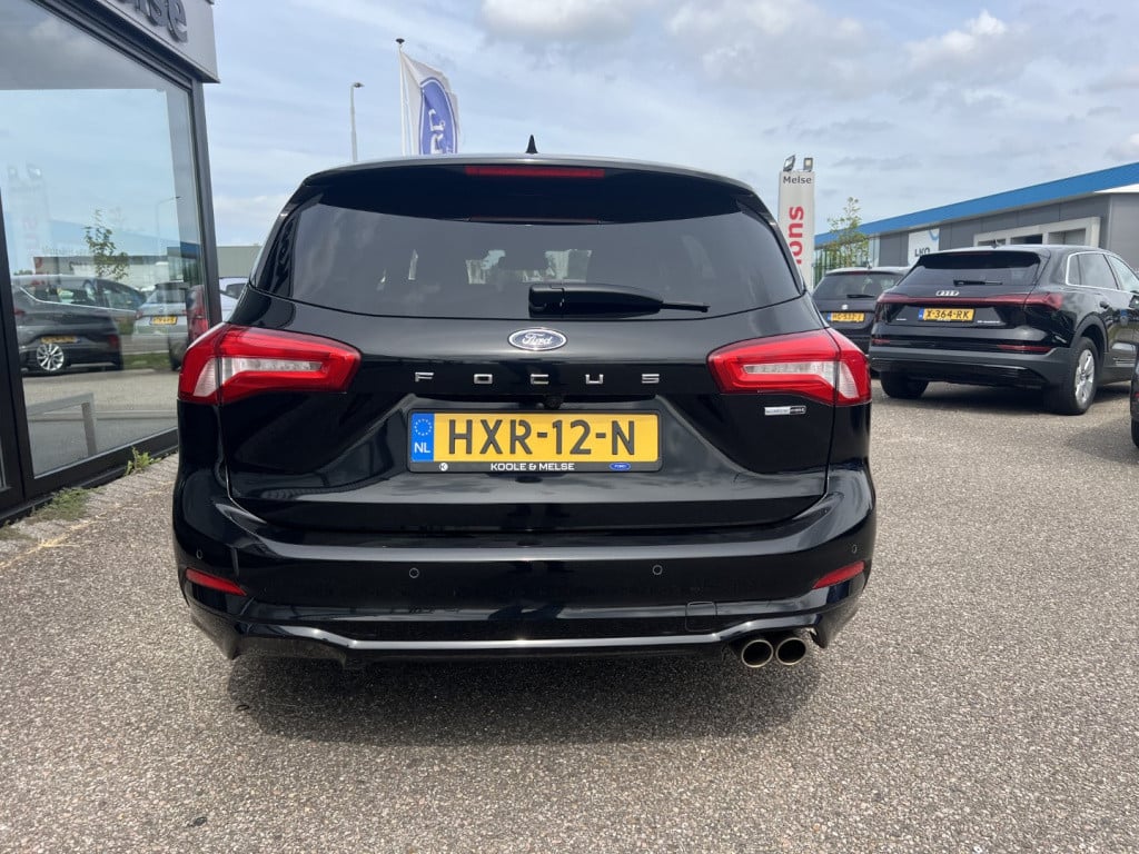 Ford Focus wagon 1.0 ecoboost hybrid 125pk st line business , trekhaak , wi