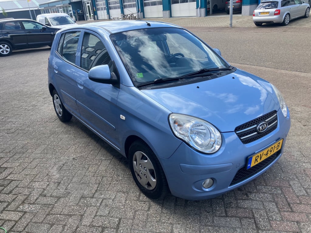 Kia Picanto 1.0 x-ecutive airco mp3