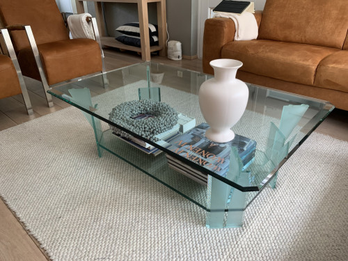 Mooie glazen salontafel