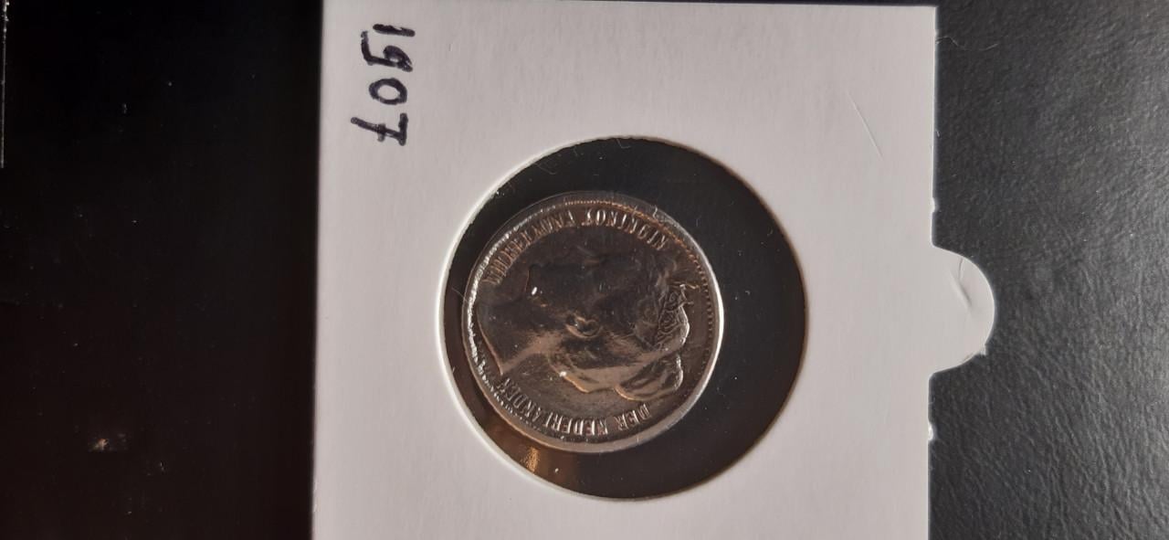 Lotje zilveren munten