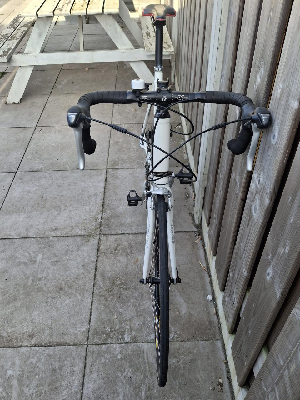 Racefiets GERESERVEERD