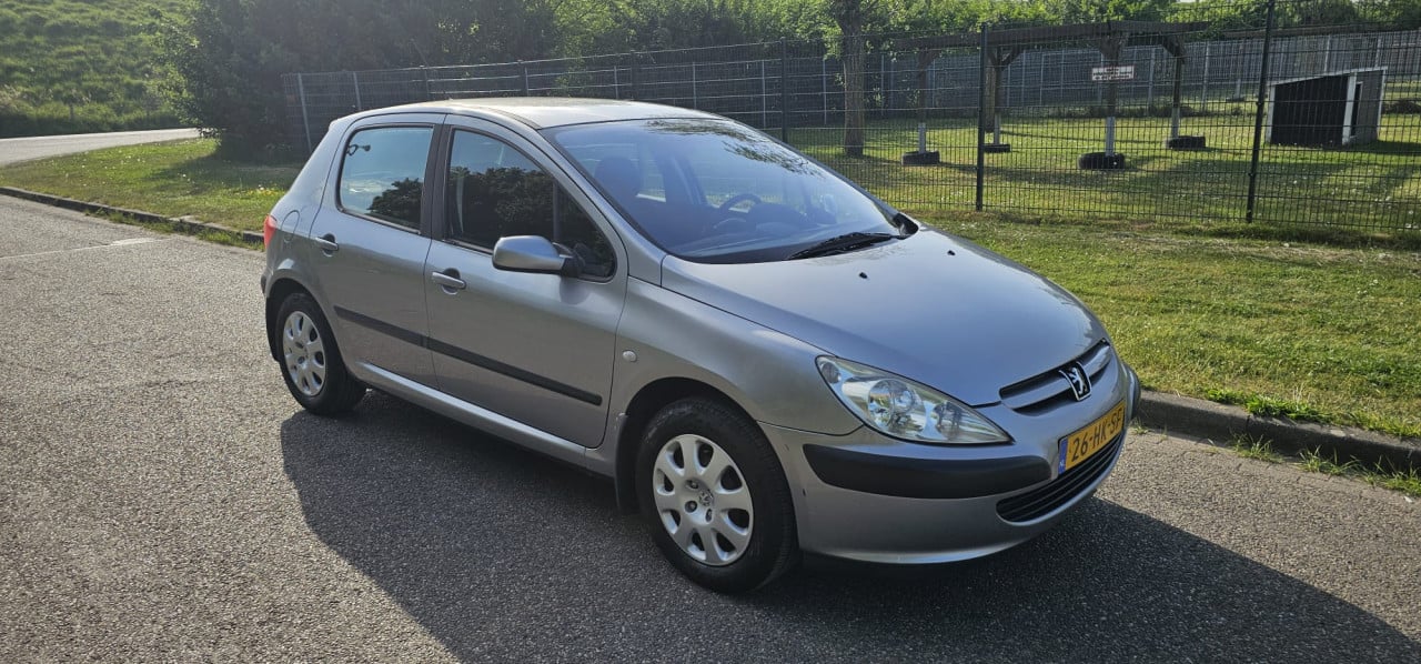 Peugeot 307 1.6-16V XS 1 Ste Eigenaar Met Slecht's 123104km!