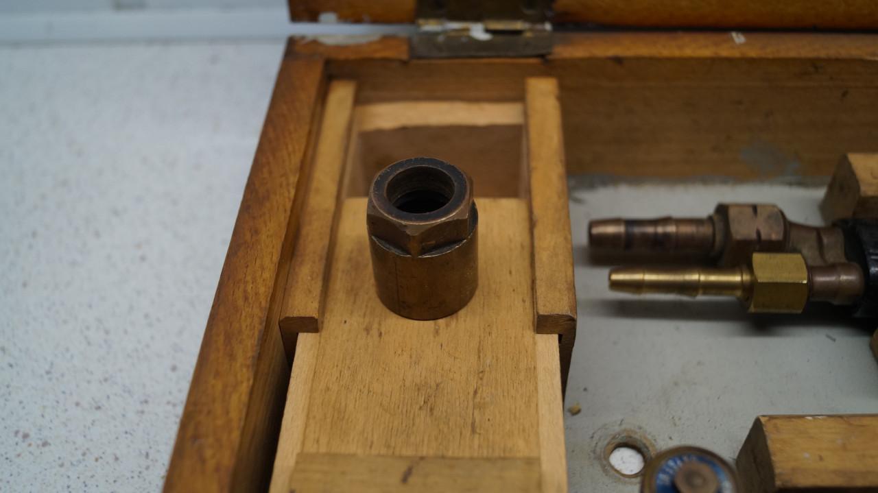 Snij en autogeen brander / las-set in houten kist.