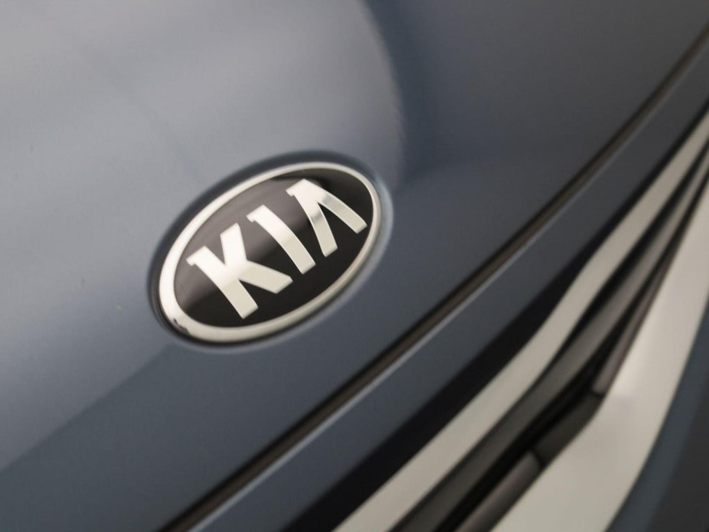 Kia Stonic 1.0 t-gdi mhev dynamicline | lmv | parkeer sensoren | cruise con