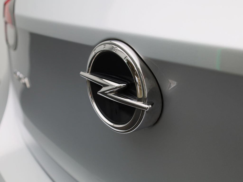 Opel Corsa 1.2 edition | airco | apple carplay/android auto | 16" lichtmeta