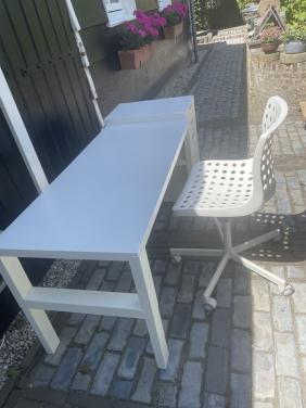 Bureau met stoel