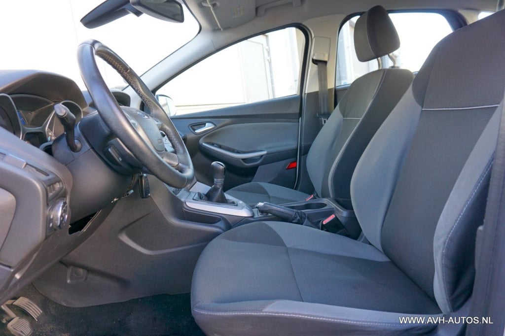 Ford Focus 1.6 ti-vct trend