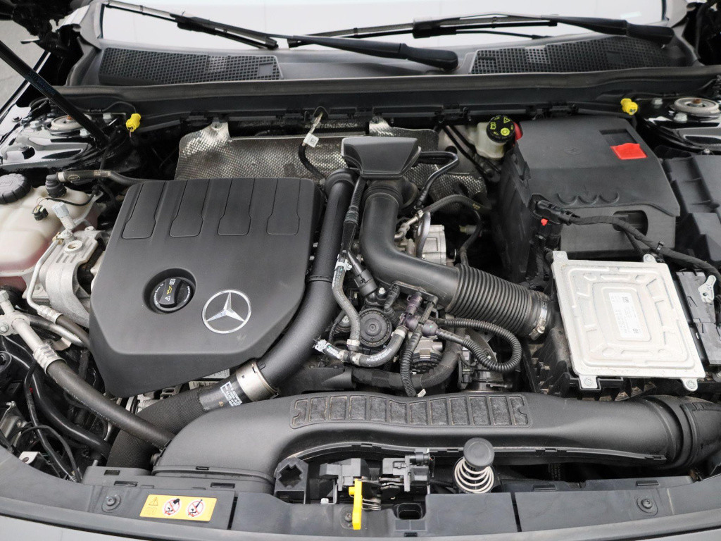 Mercedes-Benz A-Klasse 180 business solution amg | automaat | lmv | sfeer v