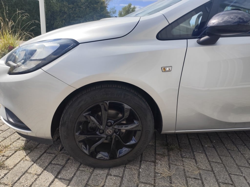 Opel Corsa 1.2 color edition