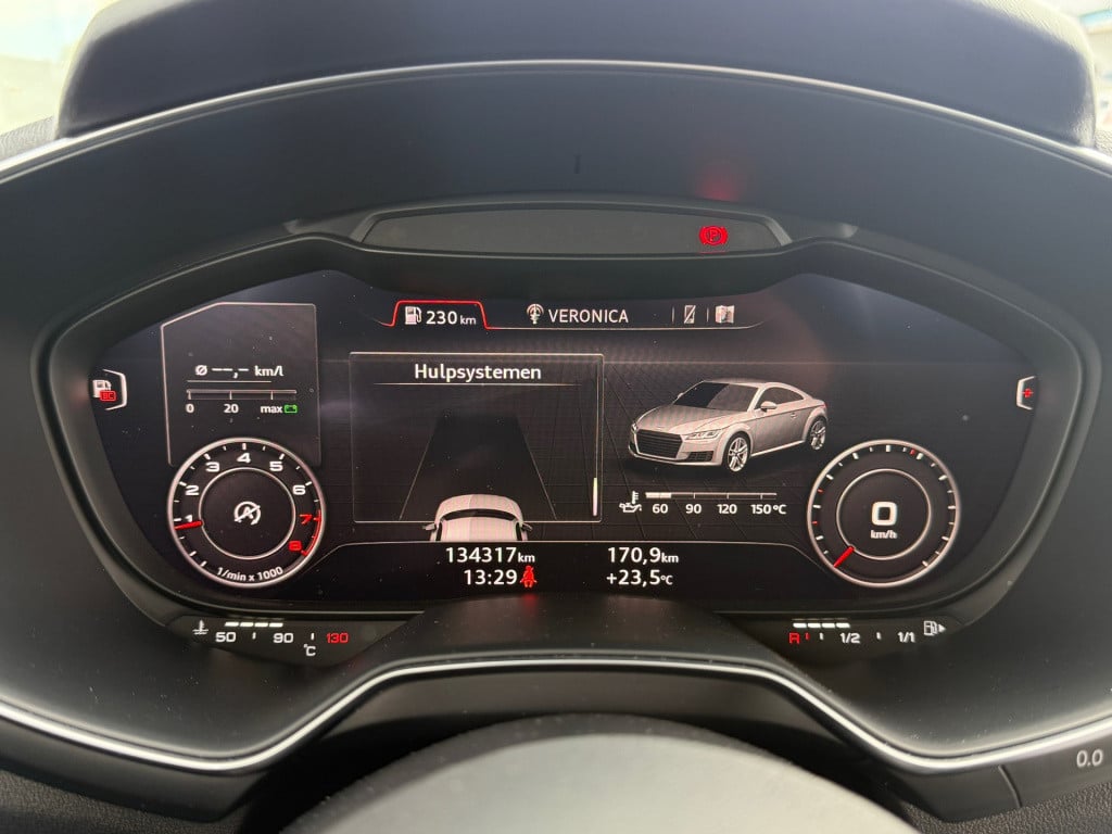 Audi TT 2.0 tfsi pro line +