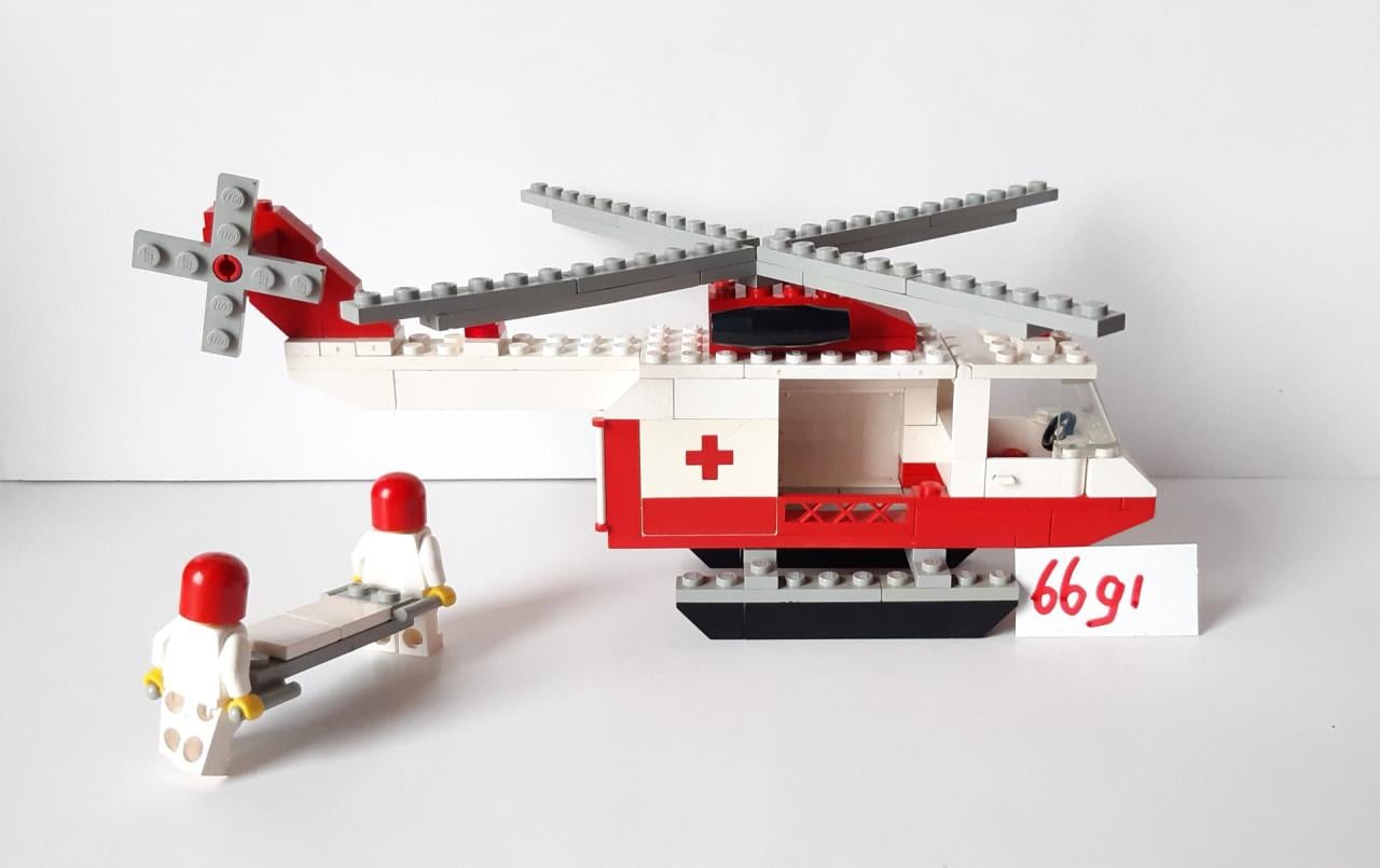 Lego Classic Town 6691: rode kruis helikopter