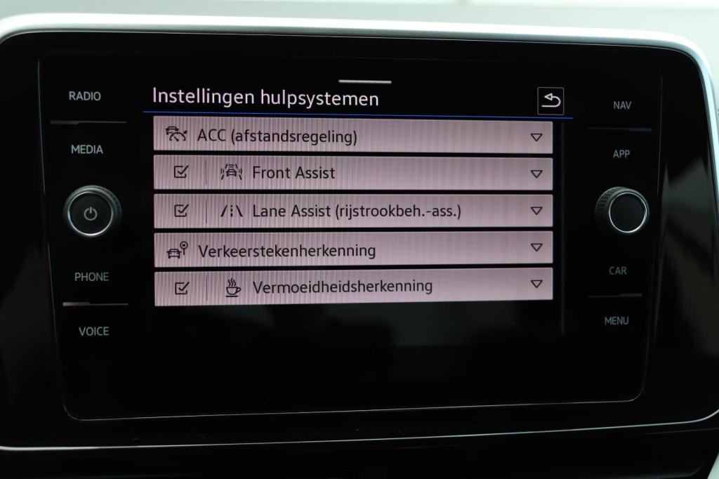 Volkswagen T-roc 1.0 tsi r-line 110pk