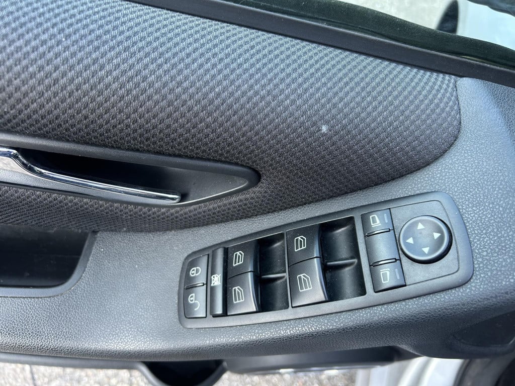 Mercedes-Benz B-Klasse 180 business class