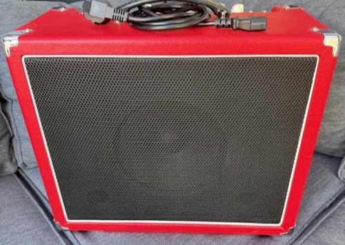 De Rode gitaar versterker 60W