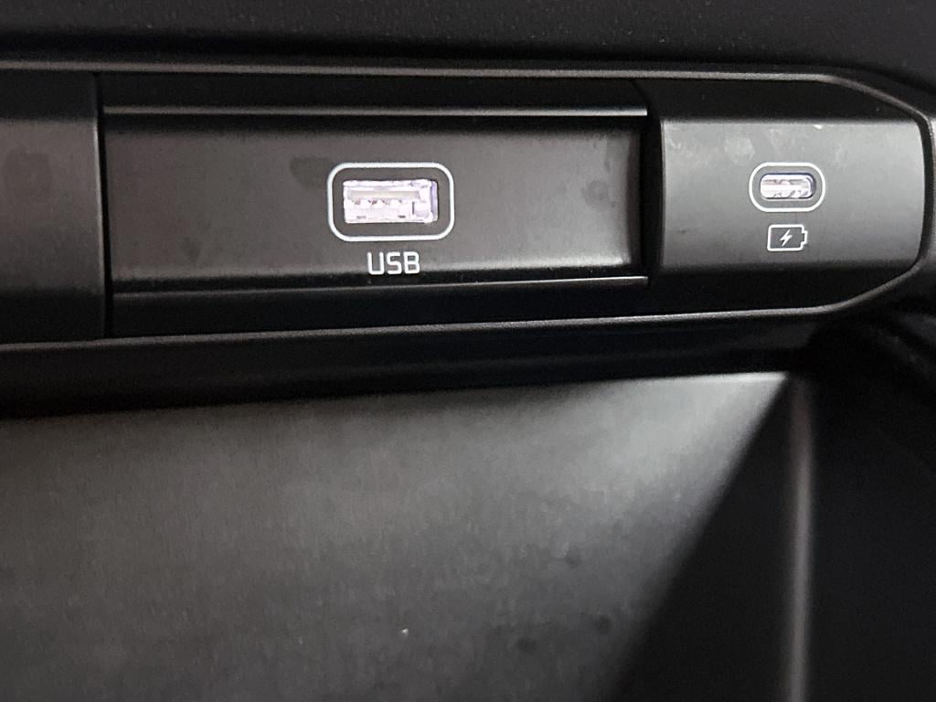 Kia Niro 1.6 gdi hybrid dynamicline | navigatie | apple carplay | camera | 