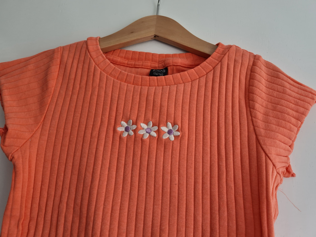 Zalm roze / oranje shirt van Kids  Maat 134-140